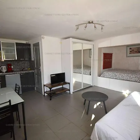 Luxueuse A Avec Piscine Et Climatisation - Fr-1-697-36